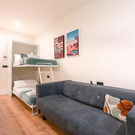 Riverside By Staynn Apartment
