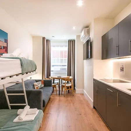 Apartment Riverside By Staynn