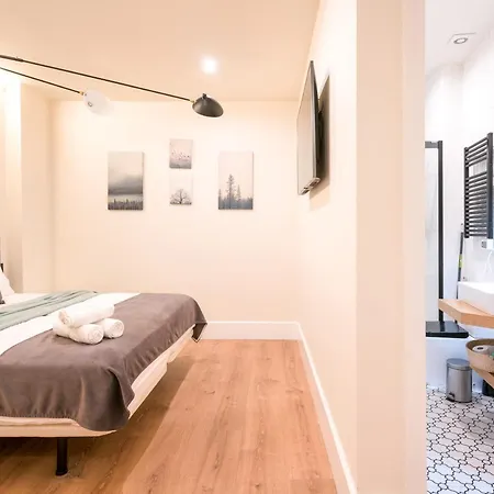 Riverside By Staynn בילבאו