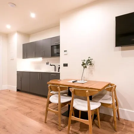 Riverside By Staynn 毕尔巴鄂