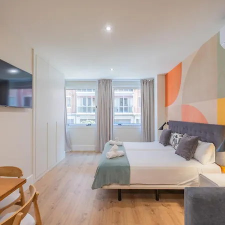 דירה Riverside By Staynn *