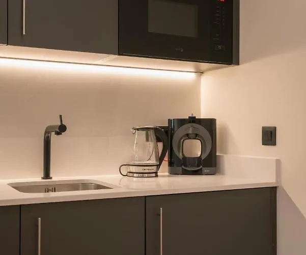 Apartment Riverside By Staynn Bilbao