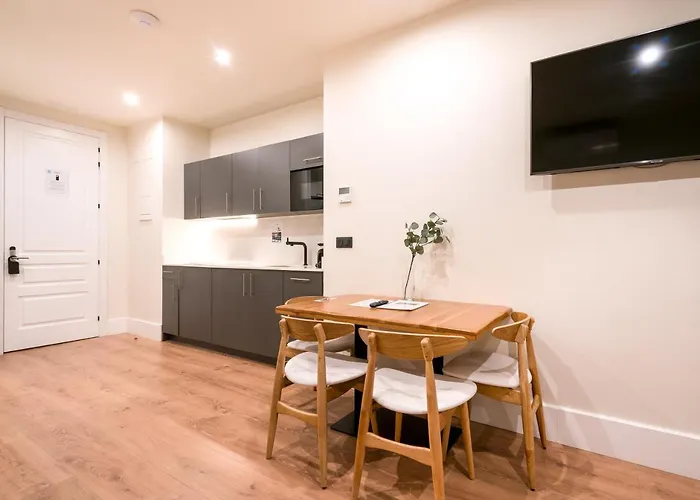 Riverside By Staynn 毕尔巴鄂