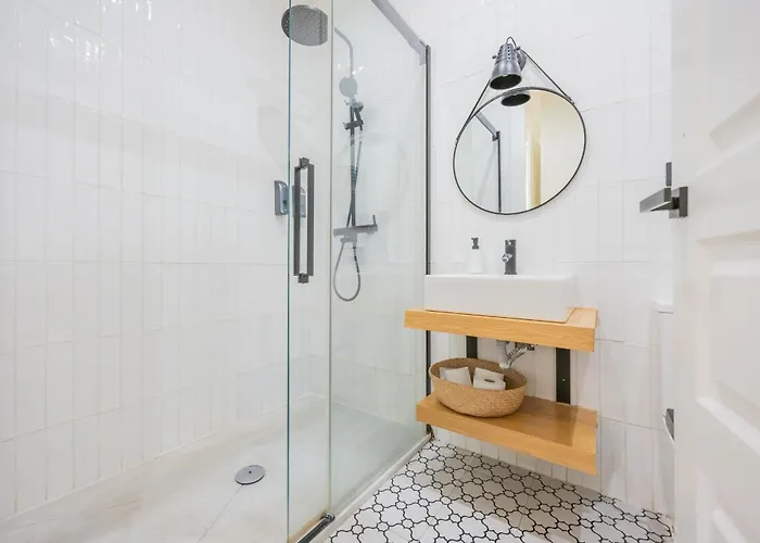 Riverside By Staynn * Bilbao