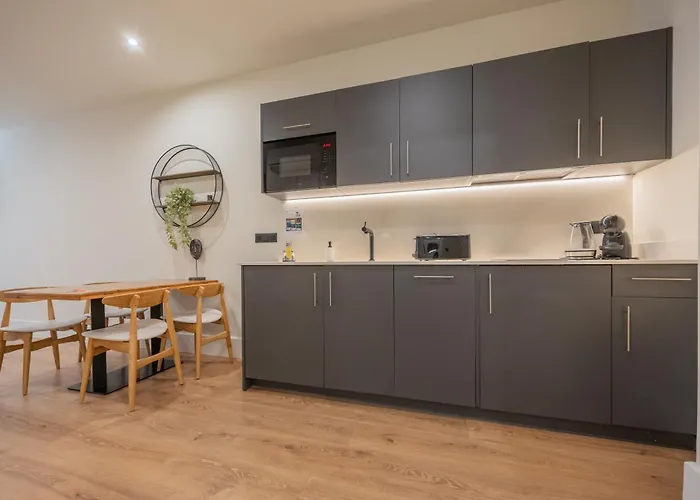 Apartment Riverside By Staynn Bilbao