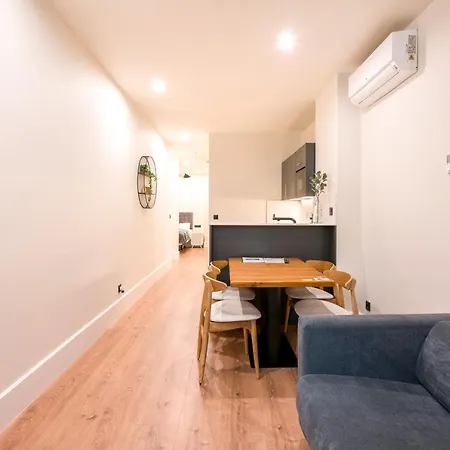 Apartment Riverside By Staynn