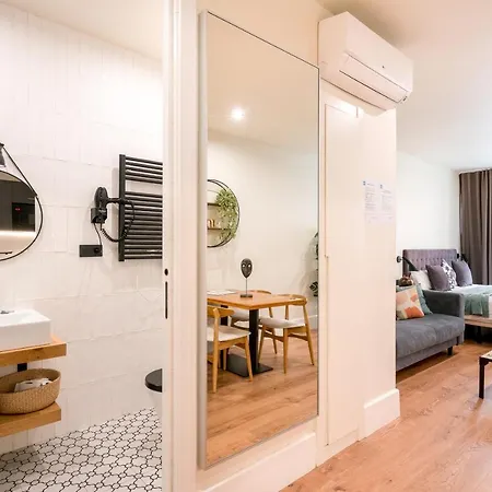 Apartment Riverside By Staynn *